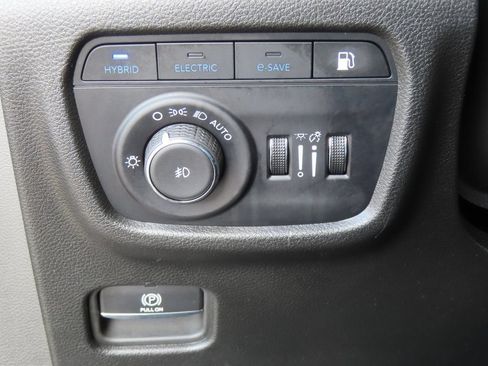 Certified 2024 Jeep Grand Cherokee Limited 4xe AWD/4WD image 22