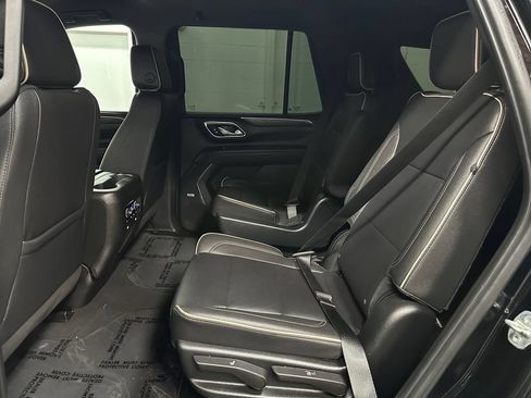 Used 2023 Chevrolet Tahoe Premier AWD/4WD image 21