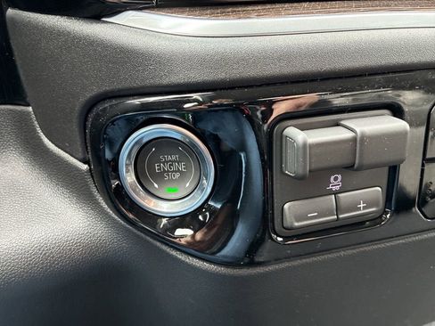 New 2026 Chevrolet Silverado 1500 RST w/ RST Select Package AWD/4WD image 13