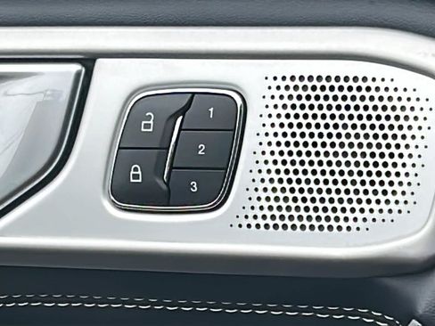 Used 2023 Ford Explorer ST w/ Equipment Group 401A AWD/4WD image 15