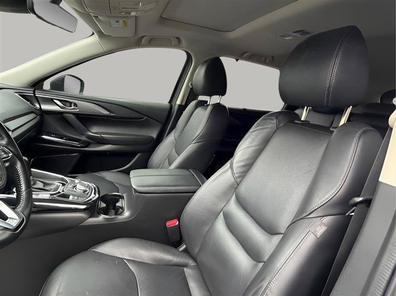 Used 2019 MAZDA CX-9 Touring w/ Touring Premium Package FWD image 19
