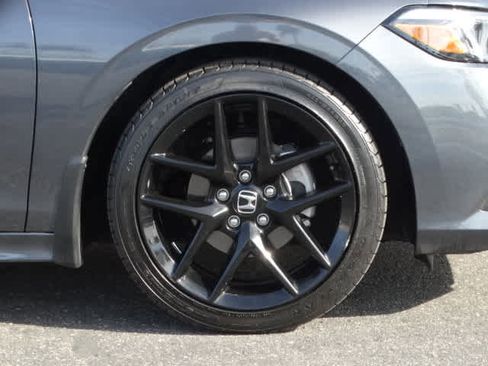 Used 2024 Honda Civic Sport image 8