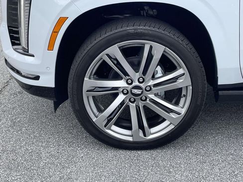 New 2026 Cadillac Escalade ESV Sport w/ Touring Package image 9