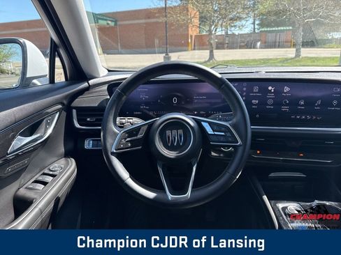 Used 2024 Buick Envision Preferred AWD/4WD image 16