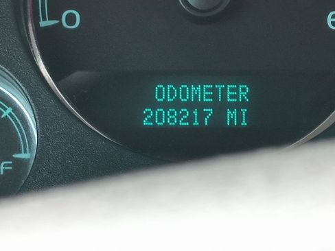 Used 2008 Chevrolet Avalanche LT RWD image 28