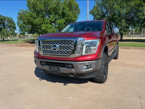 Used 2016 Nissan Titan Platinum Reserve image 3