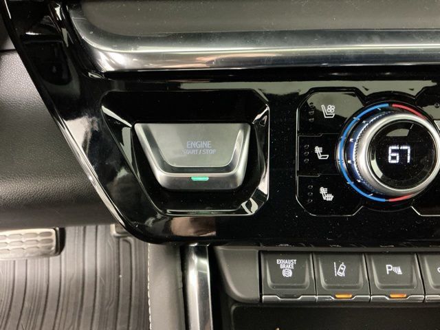 Used 2024 GMC Sierra 3500 Denali Ultimate AWD/4WD image 26
