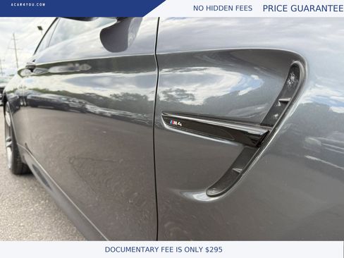 Used 2015 BMW M4 Coupe w/ Executive Package RWD image 30