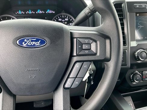 Used 2019 Ford F250 XLT w/ XLT Premium Package image 19