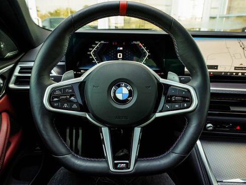Used 2025 BMW M440i Coupe w/ Premium Package image 15