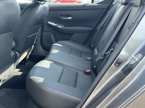 Certified 2025 Nissan Sentra SR w/ SR Premium Package FWD image 22