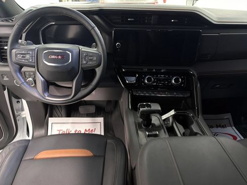 Used 2026 GMC Sierra 1500 AT4 w/ AT4 Premium Package AWD/4WD image 17