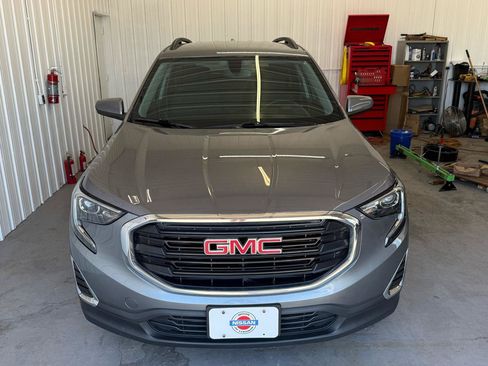 Used 2018 GMC Terrain SLE w/ Driver Convenience Package AWD/4WD image 5