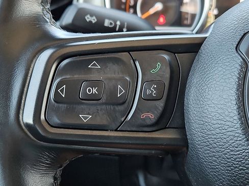 Used 2021 Jeep Gladiator Sport AWD/4WD image 29