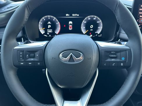 Used 2025 INFINITI QX60 Luxe w/ Black Edition AWD/4WD image 23