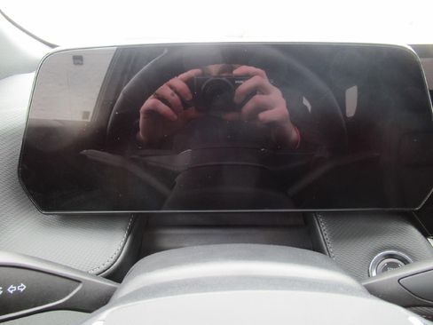 Certified 2025 Chevrolet Equinox LT w/ Convenience Package II image 13