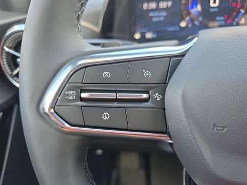 New 2026 Chevrolet Equinox LT w/ Convenience Package II FWD image 19