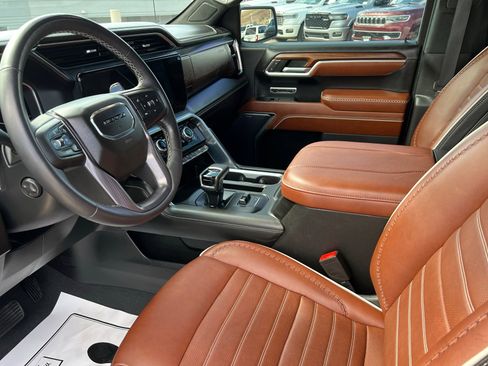 Used 2023 GMC Sierra 1500 Denali Ultimate image 15