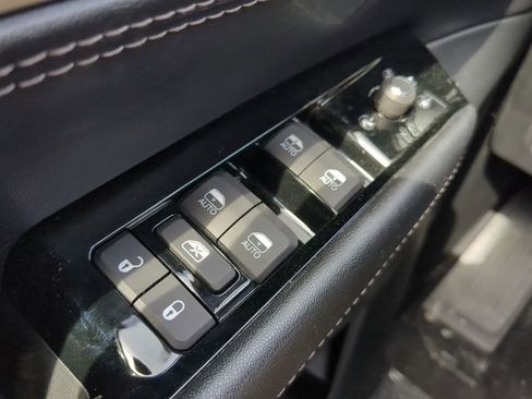 New 2025 Jeep Wagoneer L 4WD w/ Convenience Group I image 11