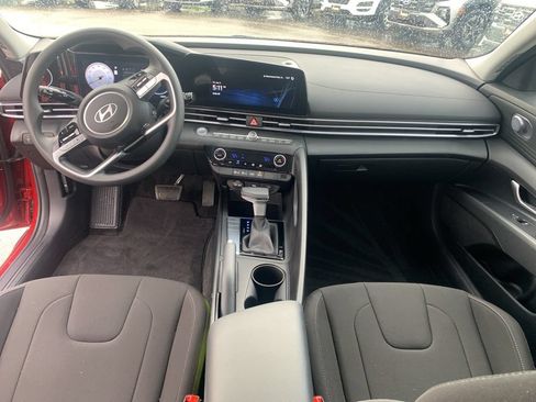 Certified 2024 Hyundai Elantra SEL FWD image 14