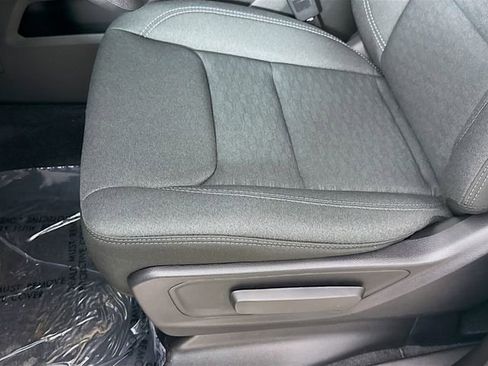 New 2026 RAM 1500 Express AWD/4WD image 18