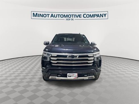 Used 2022 Chevrolet Silverado 1500 High Country image 3