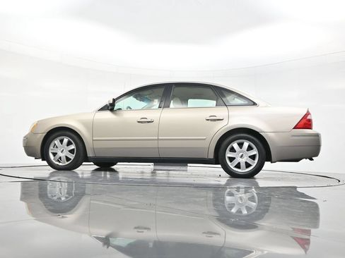 Used 2006 Ford Five Hundred SE FWD image 50