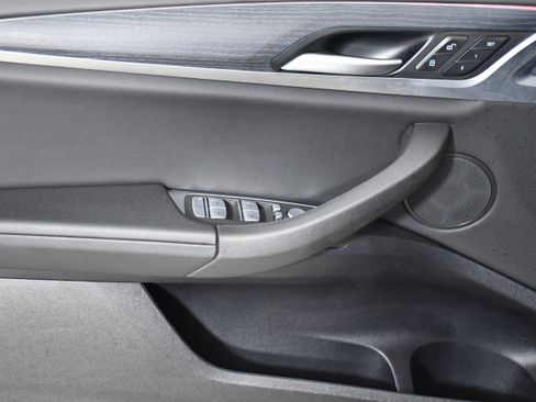 Used 2025 BMW X4 xDrive30i image 22