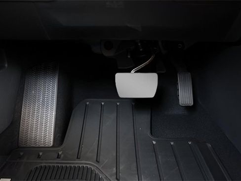 New 2026 Honda HR-V LX image 26