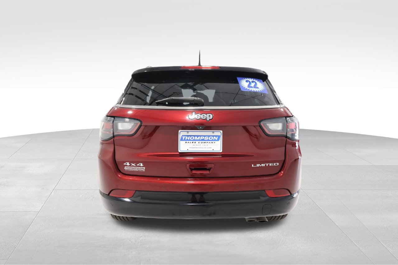 Used 2022 Jeep Compass Limited w/ Elite Group AWD/4WD image 3