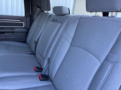 Used 2024 RAM 2500 Big Horn image 32