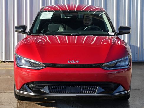 Used 2022 Kia EV6 Wind image 46