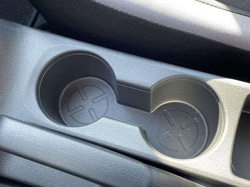 Used 2025 Nissan Versa S w/ Trunk Package image 29