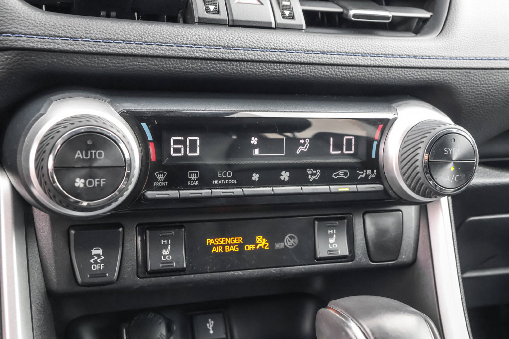 Used 2021 Toyota RAV4 XSE AWD/4WD image 27
