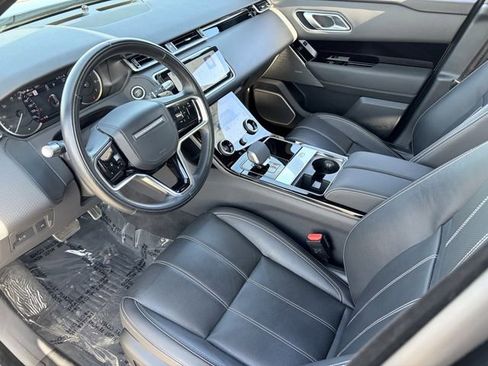 Used 2023 Land Rover Range Rover Velar R-Dynamic S image 5
