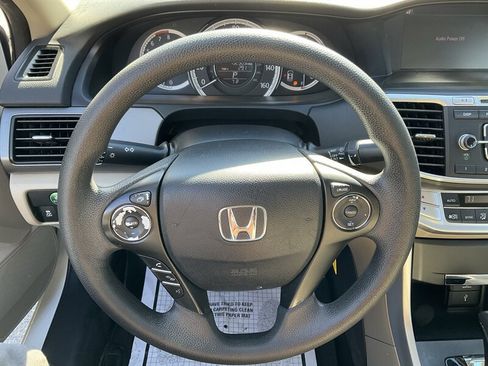 Used 2013 Honda Accord LX image 24