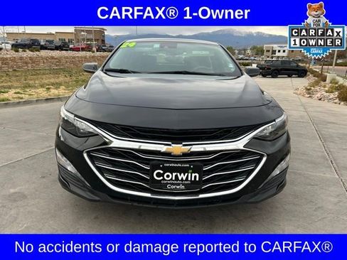 Used 2024 Chevrolet Malibu LT FWD image 2