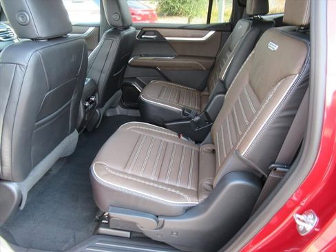 New 2026 GMC Acadia Denali Ultimate FWD image 27