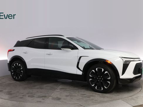 Used 2024 Chevrolet Blazer EV RS AWD/4WD image 14