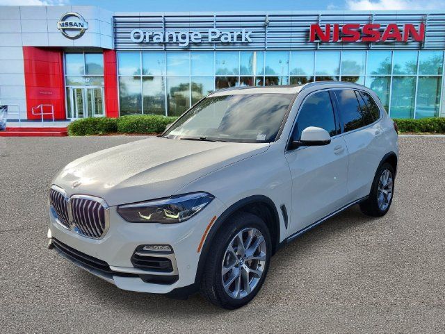 Used 2021 BMW X5 xDrive40i w/ Premium Package 2 AWD/4WD image 4