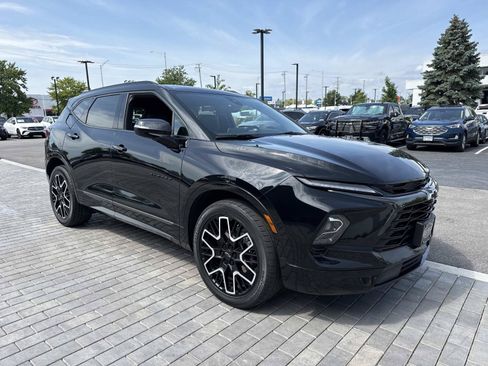Used 2023 Chevrolet Blazer RS w/ Driver Confidence II Package AWD/4WD image 4