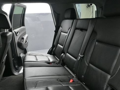 Used 2020 Chevrolet Tahoe LT AWD/4WD image 23