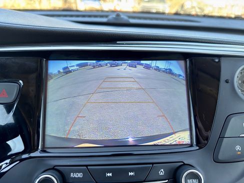 Used 2020 Buick Envision Preferred image 24