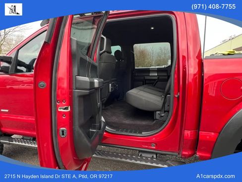 Used 2017 Ford F150 XLT w/ Equipment Group 302A Luxury AWD/4WD image 13
