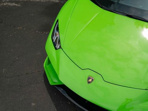 Used 2023 Lamborghini Huracan EVO AWD/4WD image 36