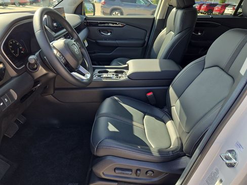 Used 2025 Honda Pilot EX-L image 15
