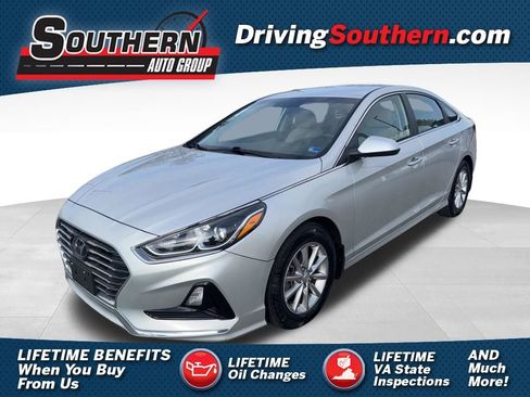 Used 2018 Hyundai Sonata SE image 1