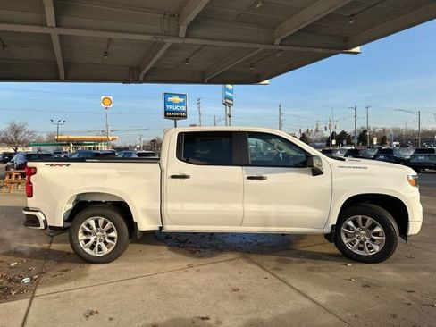 New 2026 Chevrolet Silverado 1500 Custom image 4