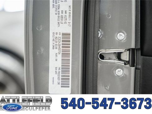 Used 2017 Dodge Charger SXT w/ AWD Plus Group image 43