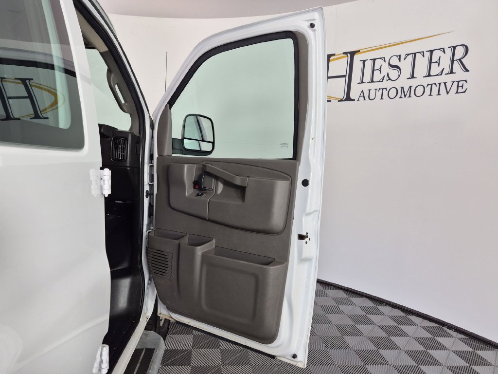 Used 2022 GMC Savana 2500 w/ Driver Convenience Package RWD image 29